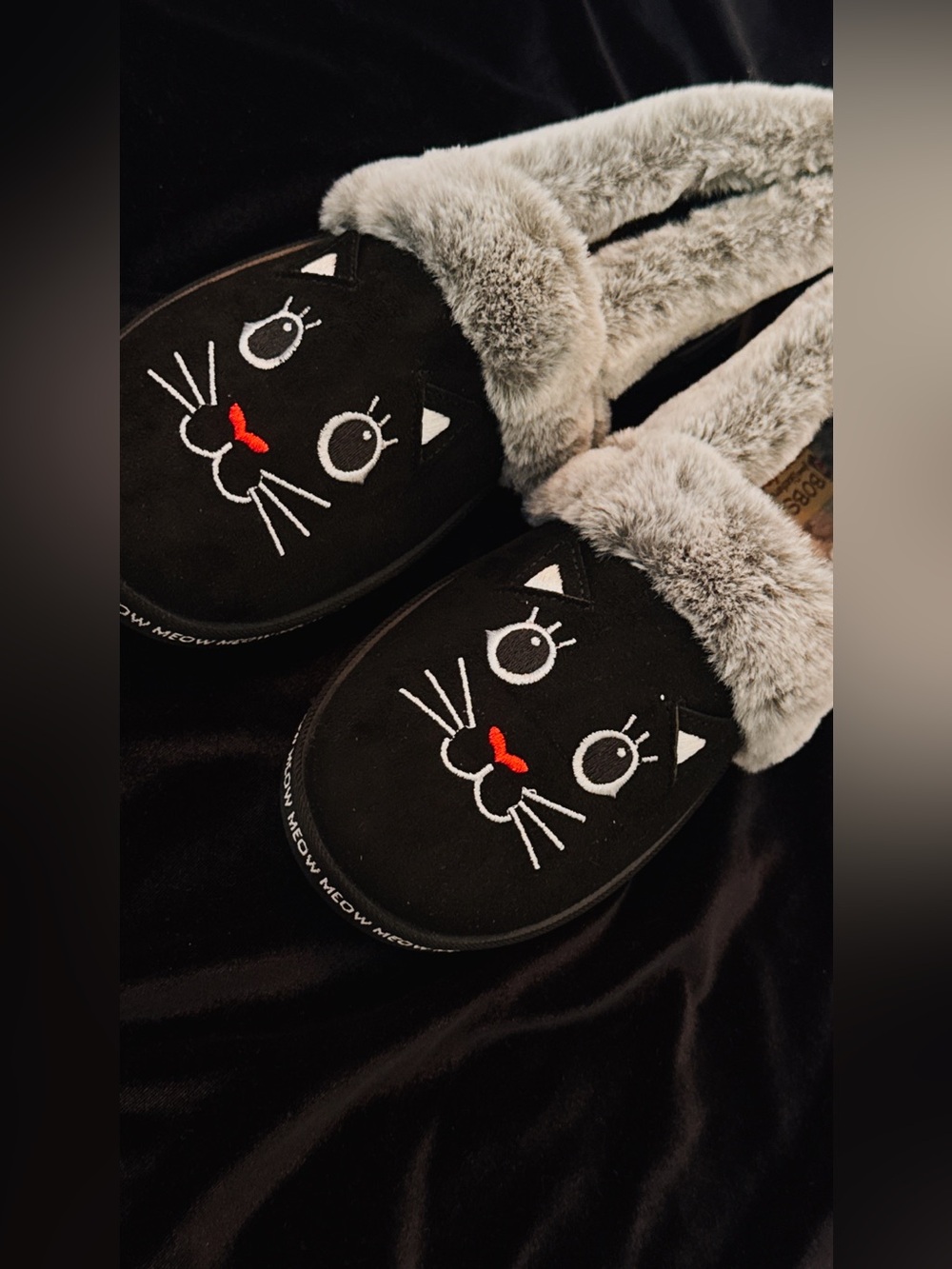 Skechers Black Cat Face Faux Fur Lined Women's Slippers